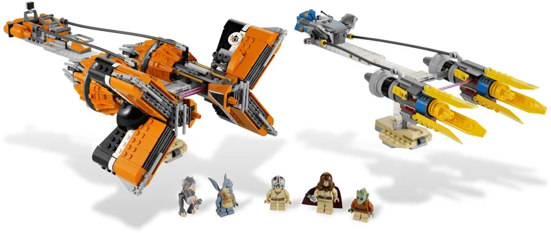 LEGO 7962-1 Anakin's and Sebulba's Podracers — 810 pieces, released 2011