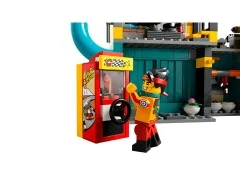 Monkie Kid's Team Van - View 5