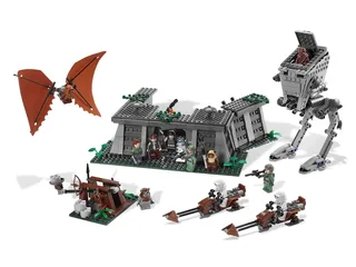 LEGO 8038-1 The Battle of Endor — 890 pieces, released 2009