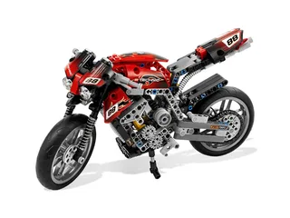 LEGO 8051-1 Motorbike — 467 pieces, released 2010