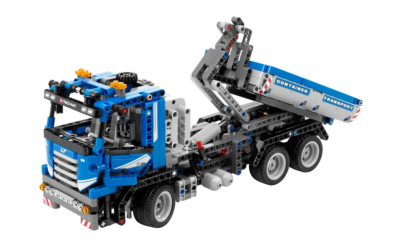 Container Truck - View 3
