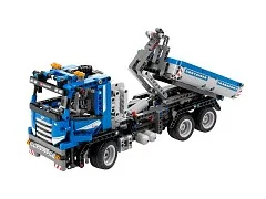 Container Truck - View 3