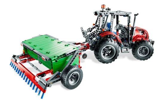 Tractor with Trailer - View 7