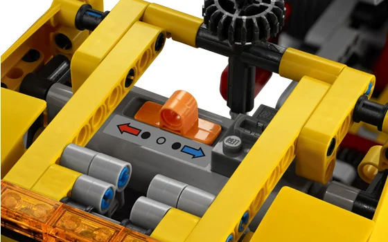 Flatbed Truck - View 8
