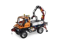 Mercedes-Benz Unimog U400 - View 2