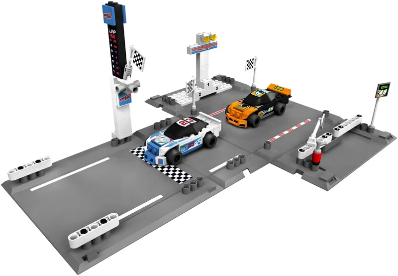 Thunder Raceway - LEGO Set 8125-1 - 2009