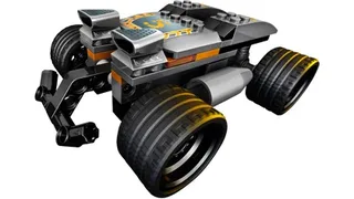 LEGO 8137-1 Booster Beast — 70 pieces, released 2007