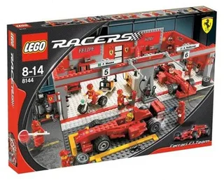 LEGO 8144-2 Ferrari F1 Team — 731 pieces, released 2007