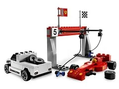 Ferrari F1 Pit 1:55 - View 4