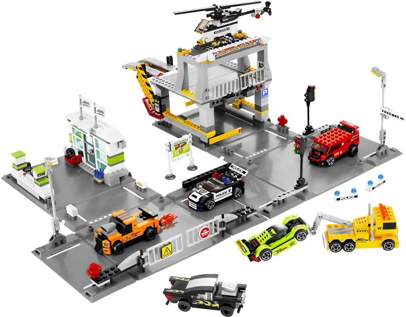 LEGO 8186-1 Street Extreme — 757 pieces, Racers theme