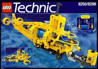 LEGO 8250-1 Search Sub [No CD] — 378 pieces, released 1997