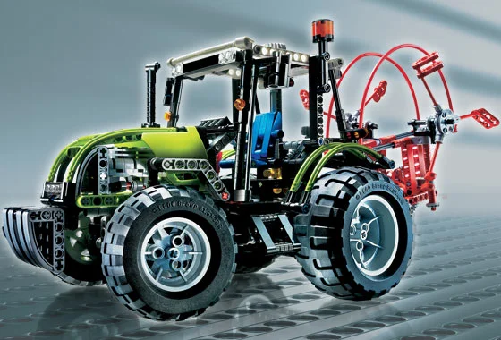 Tractor - View 3