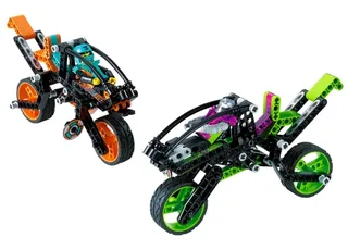 LEGO 8305-1 Duel Bikes — 208 pieces, released 2000
