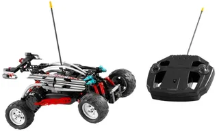 LEGO 8475-1 RC Race Buggy — 284 pieces, released 2002
