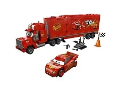 Mack's Team Truck - View 3