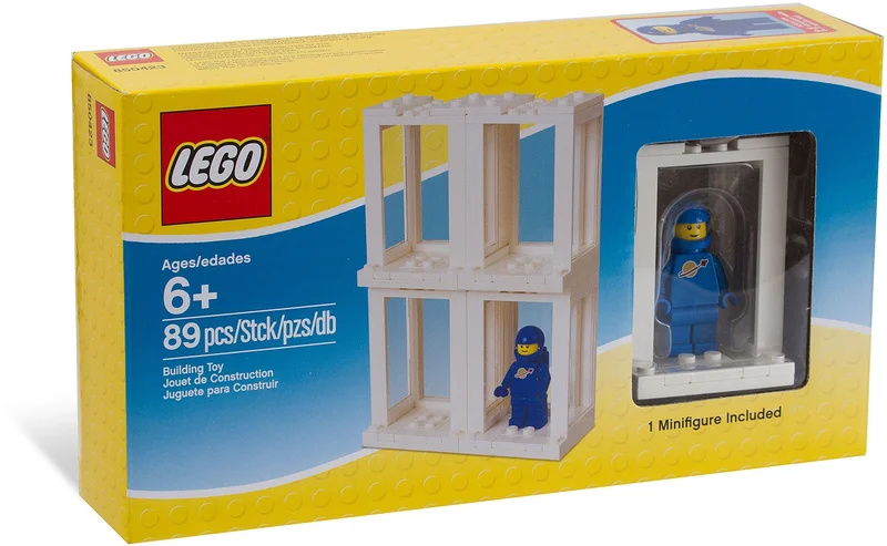 Minifigure Presentation Boxes - View 2