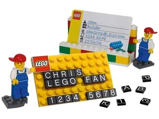 LEGO 850425-1 Business Card Holder — 150 pieces, released 2012