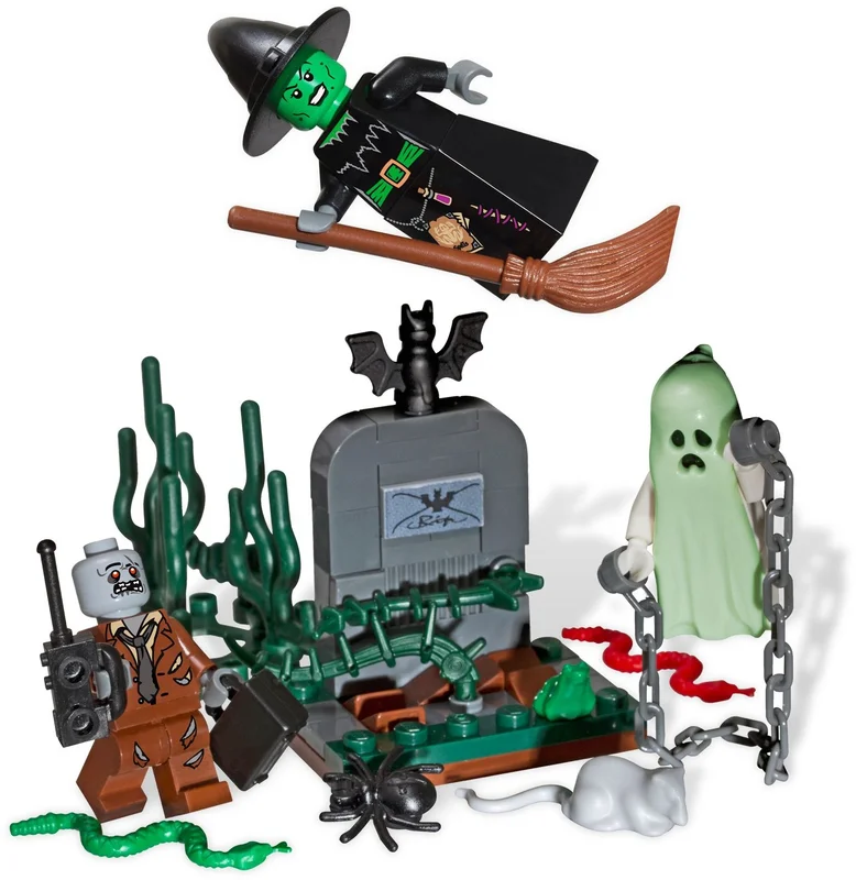 LEGO 850487-1 Halloween Accessory Set — 58 pieces, released 2012