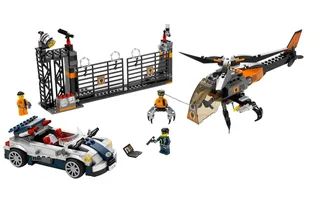 LEGO 8634-1 Mission 5: Turbocar Chase — 498 pieces, Agents theme