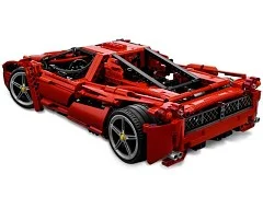 Enzo Ferrari 1:10 - View 4