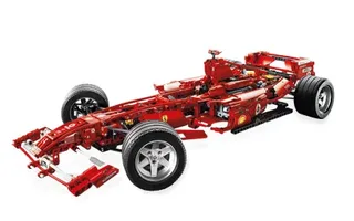 LEGO 8674-1 Ferrari F1 Racer 1:8 — 1246 pieces, released 2006