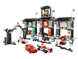 LEGO 8679-1 Tokyo International Circuit — 849 pieces, Cars theme