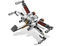 X-wing Starfighter & Yavin 4 - View 3